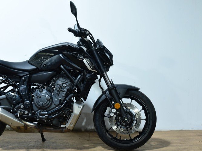 Comprar YAMAHA MT-07 (A) 2024 de segunda mano YAMAHA MT-07 (A) 2024 de segunda mano