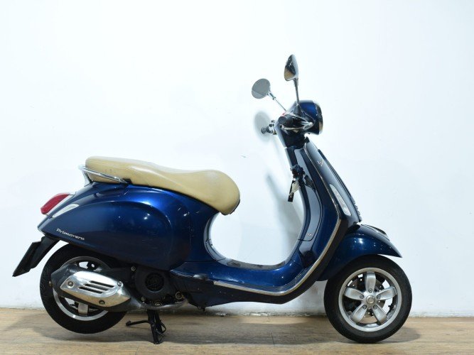 VESPA PRIMAVERA 125 3V 2015 de segunda mano