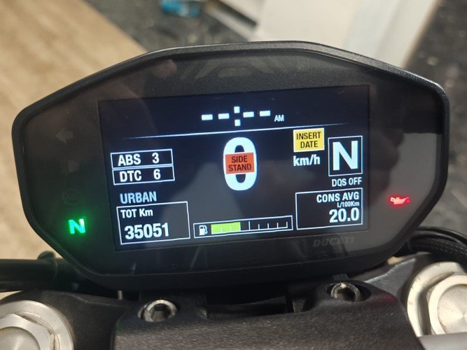 Comprar DUCATI MONSTER 821 2017 de segunda mano DUCATI MONSTER 821 2017 de segunda mano