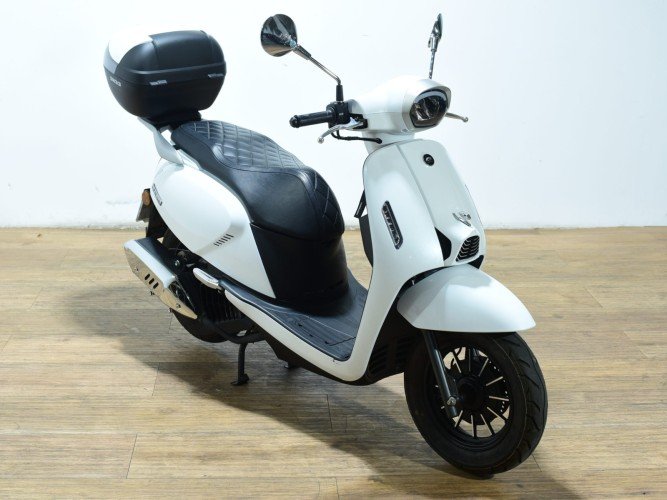 QJMOTOR LTR 125 2024 de segunda mano