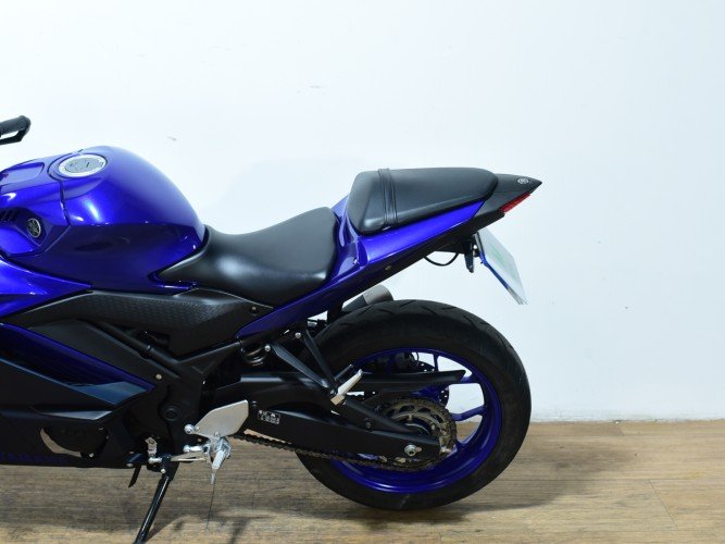 Comprar YAMAHA YZF R3 2025 de segunda mano YAMAHA YZF R3 2025 de segunda mano