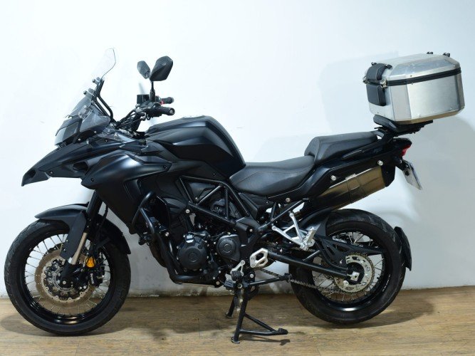 Comprar BENELLI TRK 502 X (TOP CASE) 2025 de segunda mano BENELLI TRK 502 X (TOP CASE) 2025 de segunda mano