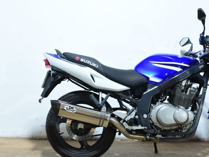 SUZUKI GS 500 2007 de segunda mano