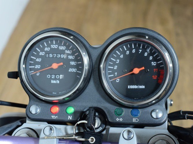 SUZUKI GS 500 2007 de segunda mano
