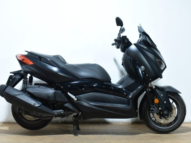 Comprar YAMAHA XMAX 400 2019 de segunda mano YAMAHA XMAX 400 2019 de segunda mano