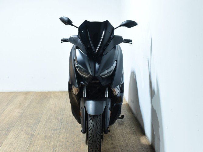 Comprar YAMAHA XMAX 400 2019 de segunda mano YAMAHA XMAX 400 2019 de segunda mano