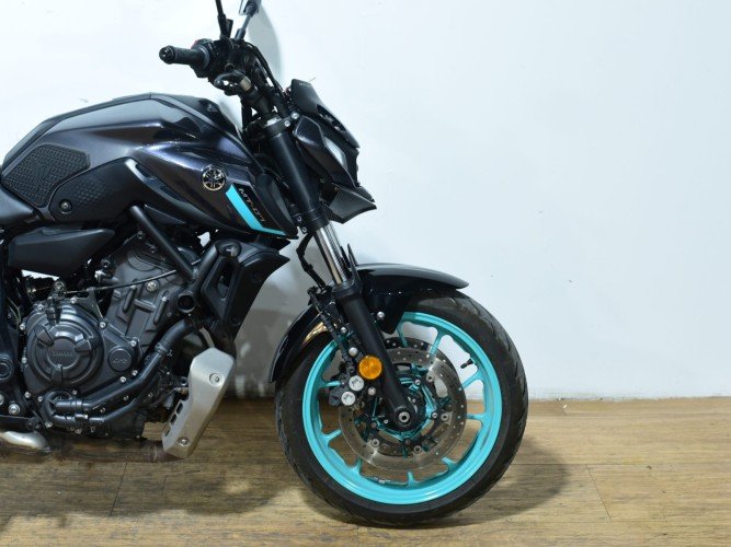 Comprar YAMAHA MT-07 2024 de segunda mano YAMAHA MT-07 2024 de segunda mano