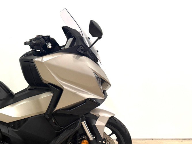 HONDA FORZA 750 2025 de segunda mano