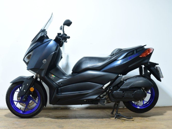 YAMAHA XMAX 125 2022 de segunda mano