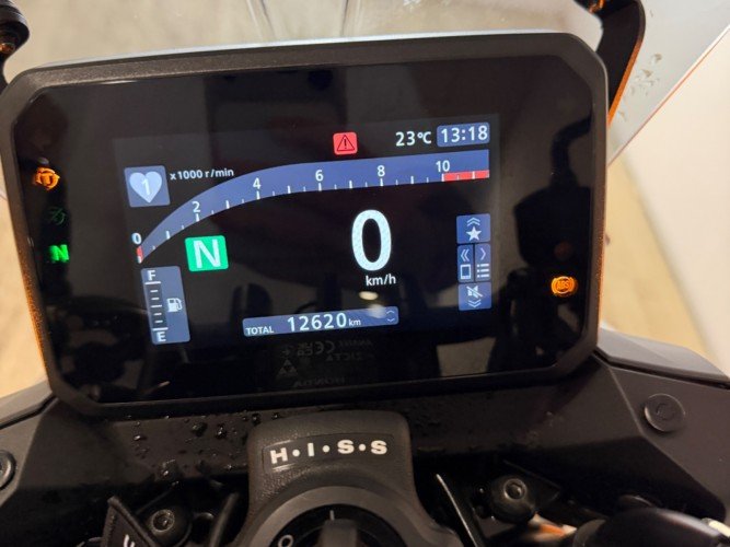 HONDA CB 750 HORNET 2025 de segunda mano