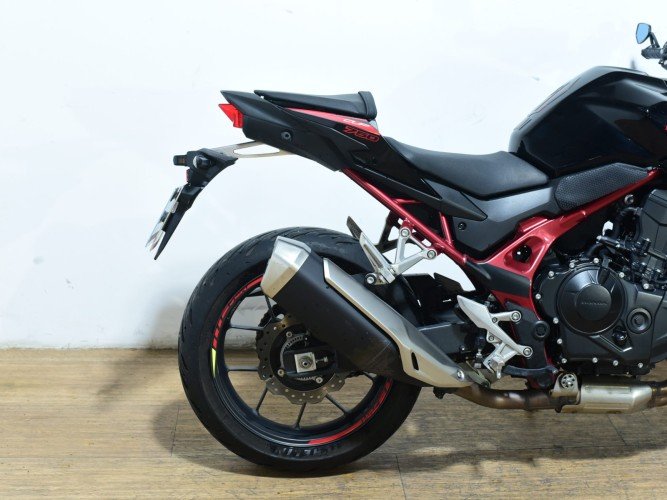 HONDA CB 750 2024 de segunda mano