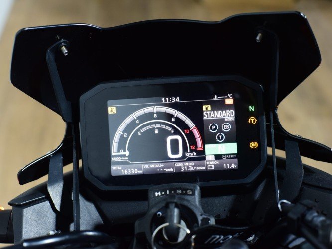 HONDA CB 750 2024 de segunda mano