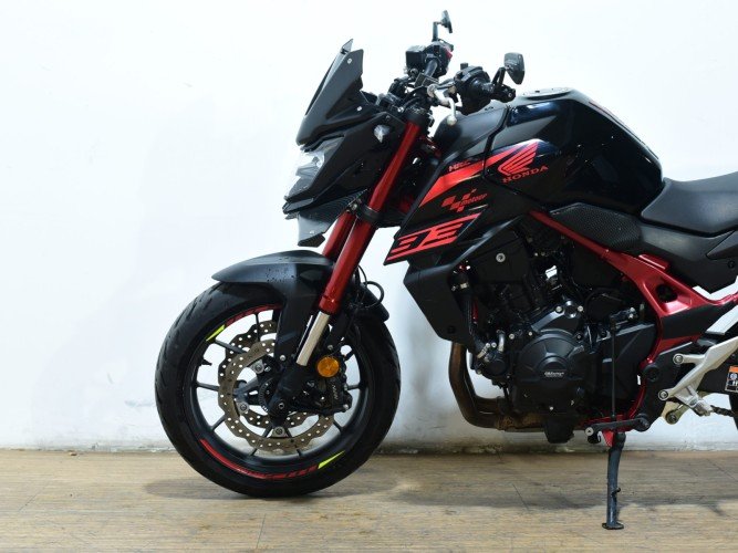HONDA CB 750 2024 de segunda mano