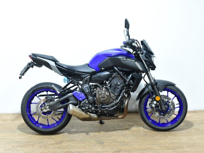 Comprar YAMAHA MT-07 2021 de segunda mano YAMAHA MT-07 2021 de segunda mano
