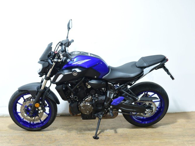 Comprar YAMAHA MT-07 2021 de segunda mano YAMAHA MT-07 2021 de segunda mano