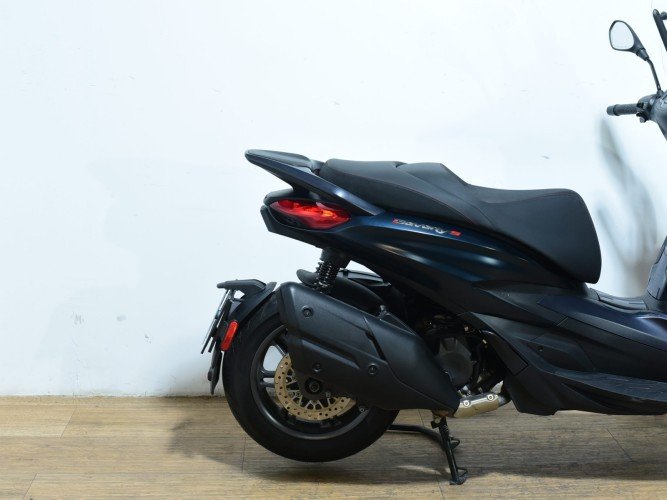 Comprar PIAGGIO BEVERLY 400 2021 de segunda mano PIAGGIO BEVERLY 400 2021 de segunda mano