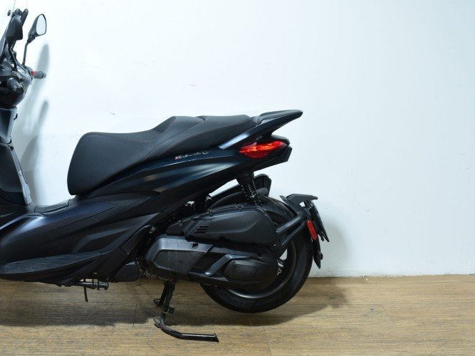 Comprar PIAGGIO BEVERLY 400 2021 de segunda mano PIAGGIO BEVERLY 400 2021 de segunda mano