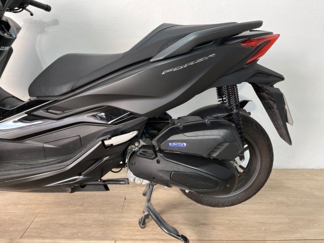 HONDA FORZA 125 IVA DEDUCIBLE 2025 de segunda mano