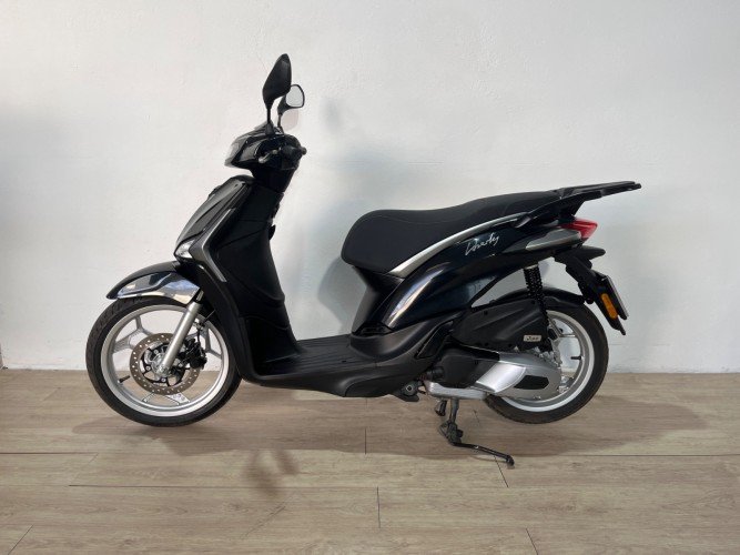 Comprar PIAGGIO LIBERTY 125 2026 de segunda mano PIAGGIO LIBERTY 125 2026 de segunda mano
