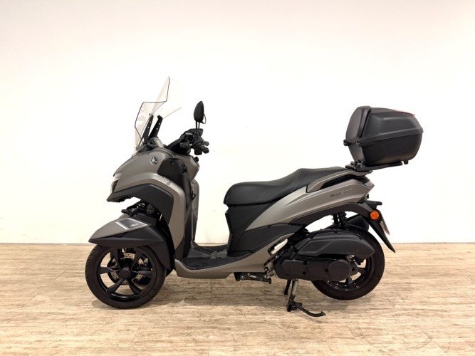 YAMAHA TRICITY 125 2025 de segunda mano