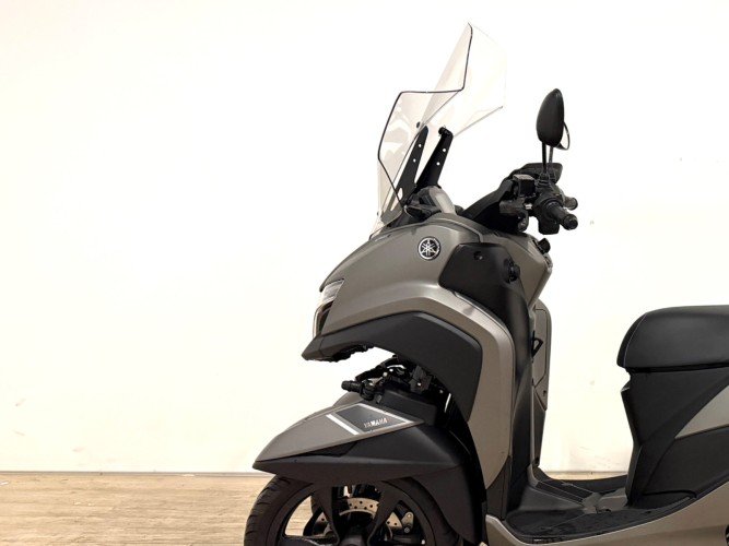 YAMAHA TRICITY 125 2025 de segunda mano