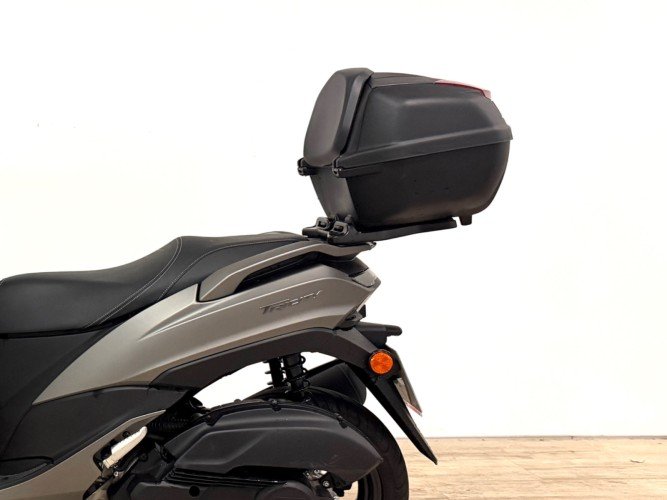 YAMAHA TRICITY 125 2025 de segunda mano