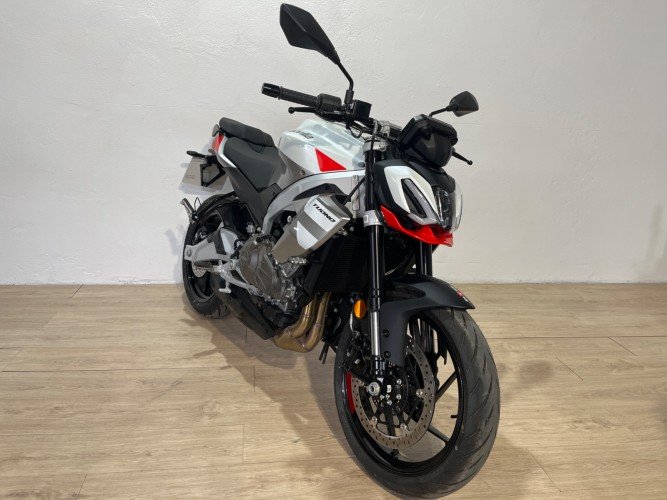 APRILIA TUONO 457 2026 de segunda mano