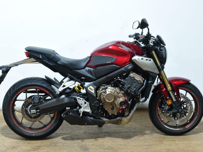 Comprar HONDA CB 650 R 2021 de segunda mano HONDA CB 650 R 2021 de segunda mano
