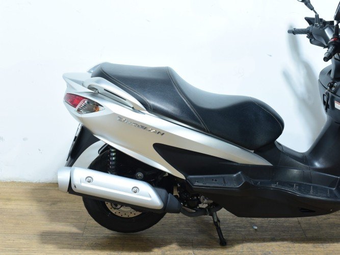 Comprar SUZUKI BURGMAN 125 2018 de segunda mano SUZUKI BURGMAN 125 2018 de segunda mano