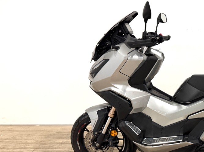 HONDA ADV 350 2022 de segunda mano