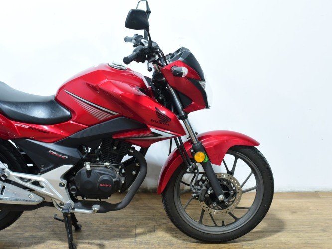HONDA CB 125 F (TOP CASE) 2019 de segunda mano