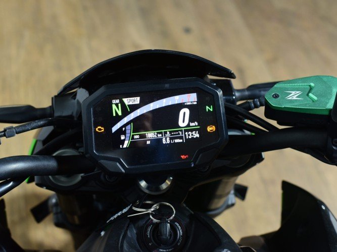 Comprar KAWASAKI Z 900 (A) (SE ENTREGA PORTA DE SERIE) 2021 de segunda mano KAWASAKI Z 900 (A) (SE ENTREGA PORTA DE SERIE) 2021 de segunda mano