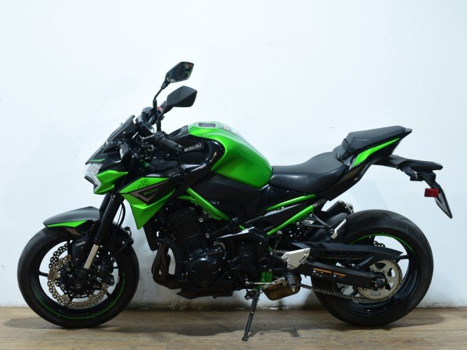 Comprar KAWASAKI Z 900 A2 2022 de segunda mano KAWASAKI Z 900 A2 2022 de segunda mano
