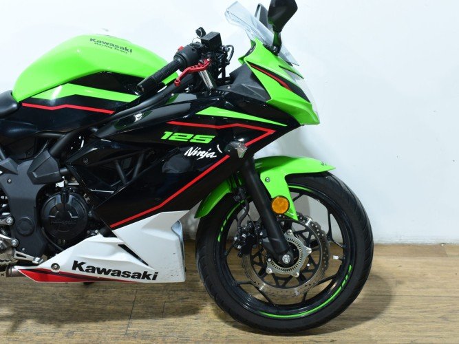 KAWASAKI NINJA 125 (MIVV HOMOLOGADO) 2021 de segunda mano