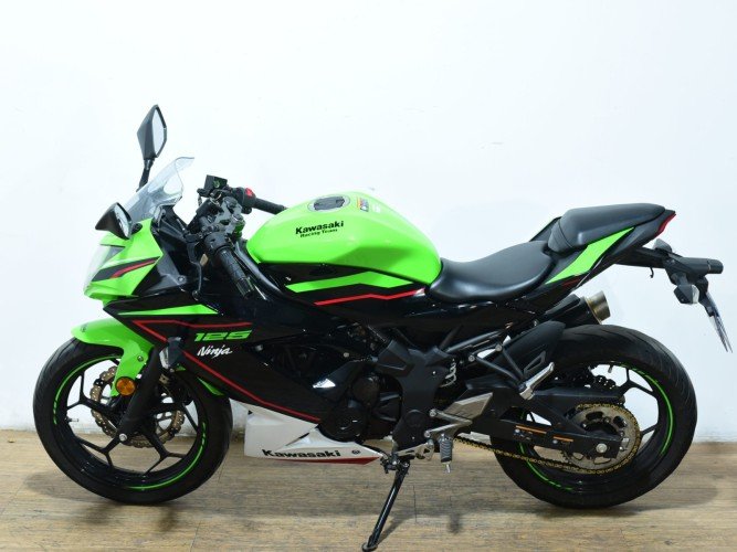 KAWASAKI NINJA 125 (MIVV HOMOLOGADO) 2021 de segunda mano