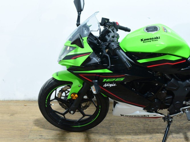 KAWASAKI NINJA 125 (MIVV HOMOLOGADO) 2021 de segunda mano