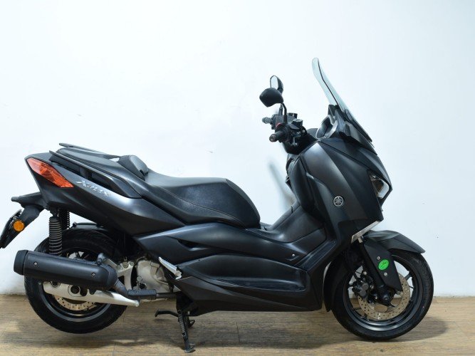 YAMAHA XMAX 125 2019 de segunda mano