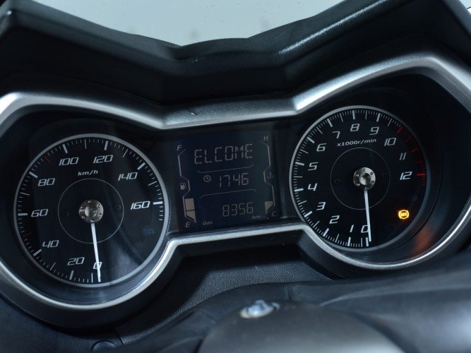YAMAHA XMAX 125 2019 de segunda mano