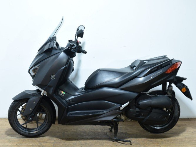 YAMAHA XMAX 125 2019 de segunda mano