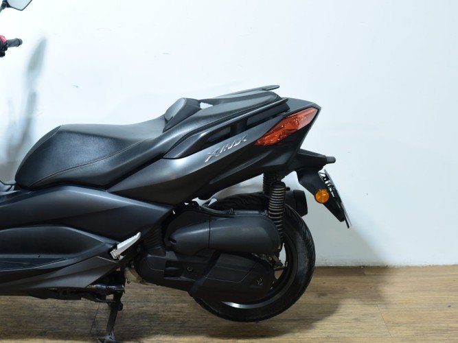 YAMAHA XMAX 125 2019 de segunda mano