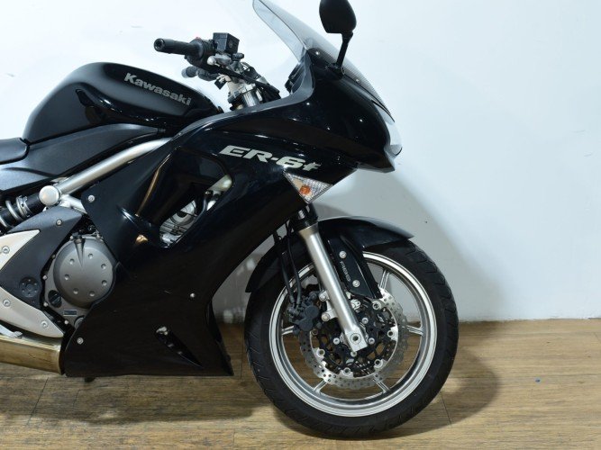 Comprar KAWASAKI ER 6F (A2 25KW) 2008 de segunda mano KAWASAKI ER 6F (A2 25KW) 2008 de segunda mano
