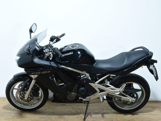 Comprar KAWASAKI ER 6F (A2 25KW) 2008 de segunda mano KAWASAKI ER 6F (A2 25KW) 2008 de segunda mano