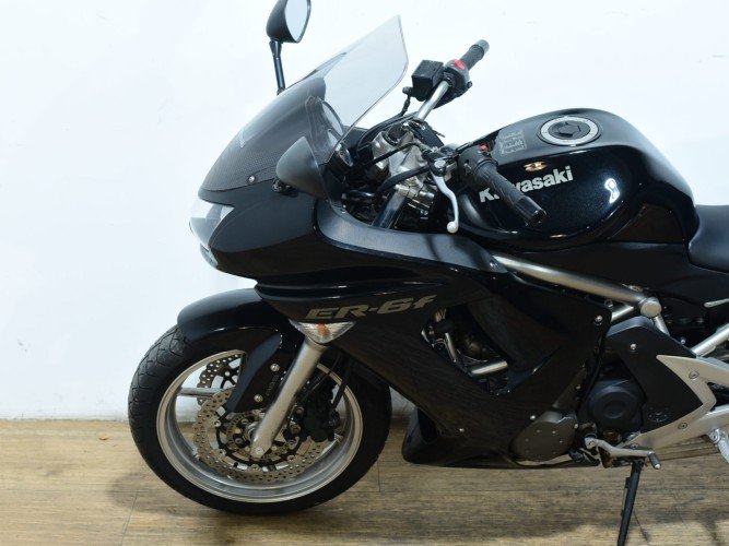Comprar KAWASAKI ER 6F (A2 25KW) 2008 de segunda mano KAWASAKI ER 6F (A2 25KW) 2008 de segunda mano