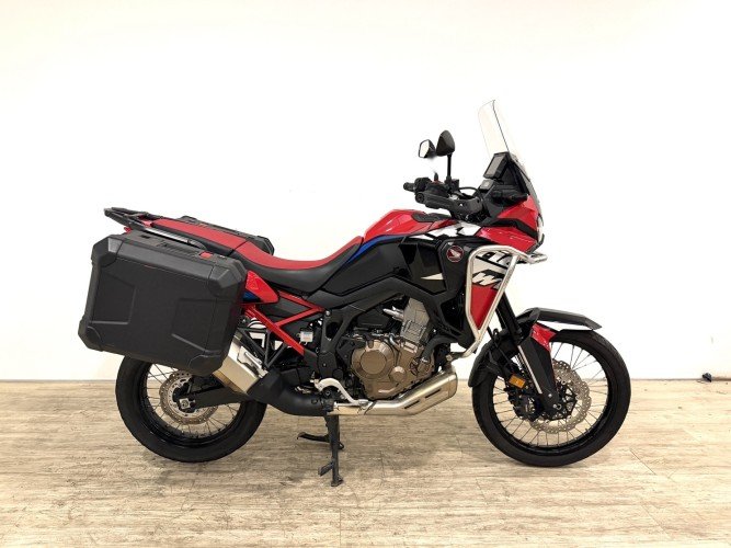HONDA AFRICA TWIN CRF 1100 (A) (2 MALETAS) 2023 de segunda mano