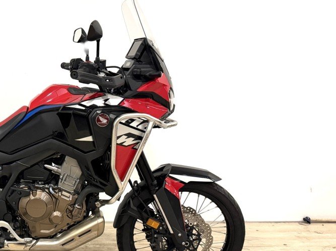 HONDA AFRICA TWIN CRF 1100 (A) (2 MALETAS) 2023 de segunda mano