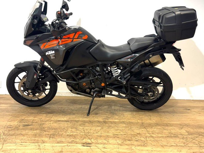Comprar KTM 1290 SUPER ADVENTURE 2018 de segunda mano KTM 1290 SUPER ADVENTURE 2018 de segunda mano