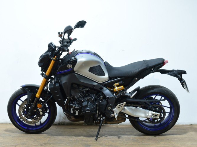Comprar YAMAHA MT-09 SP (A2) 2024 de segunda mano YAMAHA MT-09 SP (A2) 2024 de segunda mano