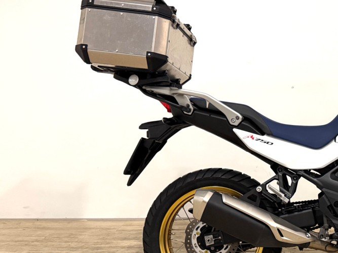 HONDA XL750 TRANSALP (A2) 2024 de segunda mano