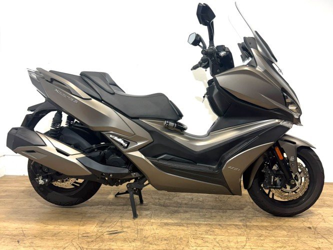 KYMCO XCITING S 400 2022 de segunda mano