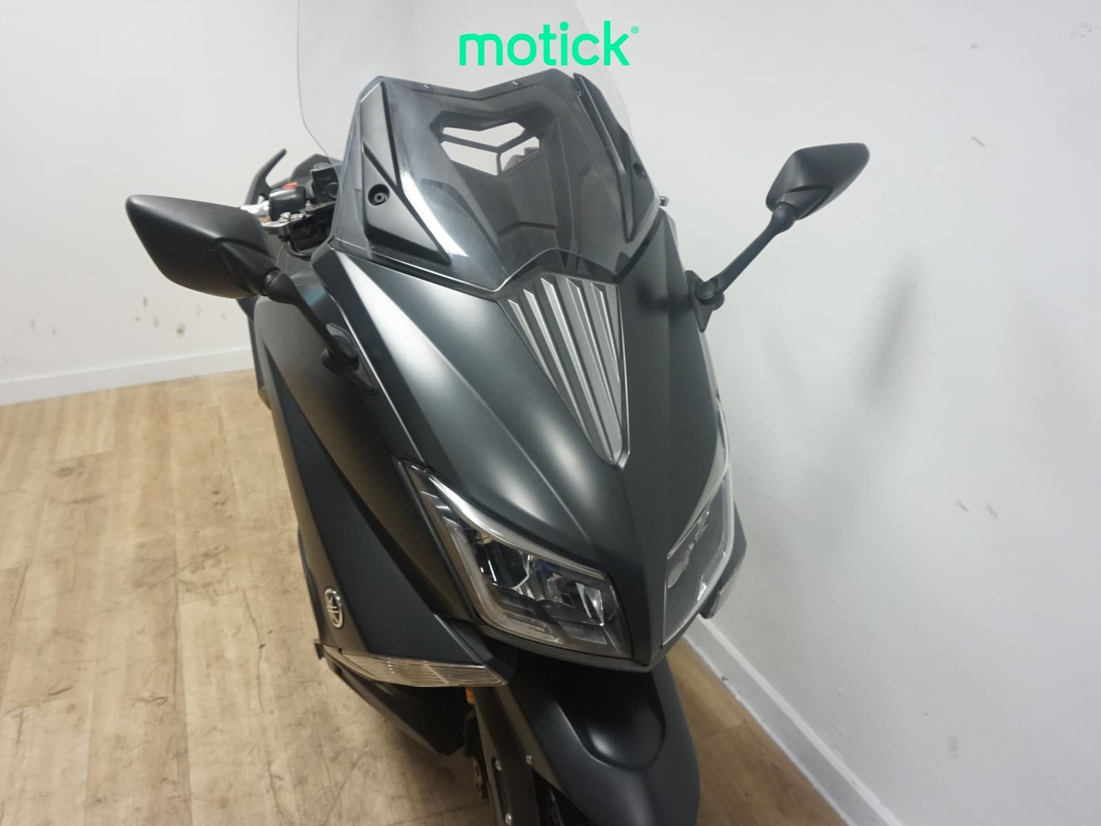 YAMAHA TMAX 530 IRON MAX